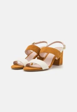 Pier One Leather- Sandalias - White/Cognac -StepStyle 1342743762264bc58174535dd46482c5