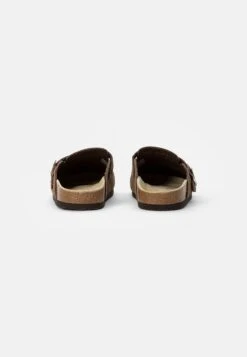 Pier One Leather Unisex - Pantuflas - Brown -StepStyle 18a09b6c3e71439784e427988b058842