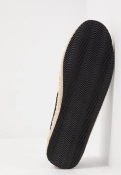 Pier One Rena Espadrille Unisex - Alpargatas - Black -StepStyle 1eb50808d4584488a60ebfcbb93affb1