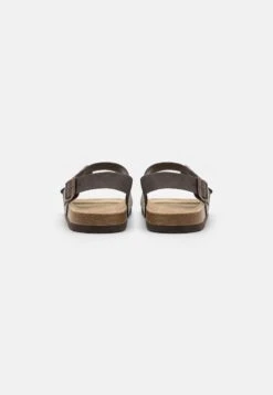 Pier One Unisex - Sandalias - Dark Brown -StepStyle 3ab13fc8e6dd44d39a02f99a9fd8e8e2