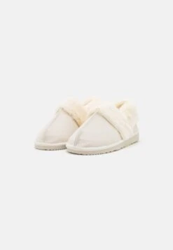 Pier One Pantuflas - White -StepStyle 3d24649a22144e62b50d5c178dda582a