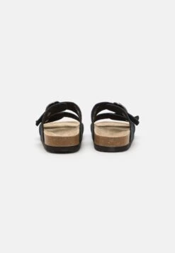 Pier One Leather - Sandalias Planas - Black -StepStyle 42a4a695c5404f3995224293e4121e52