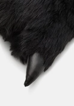 Pier One Pantuflas - Black -StepStyle 796914552fcb4fcaac1e33068a36c27f