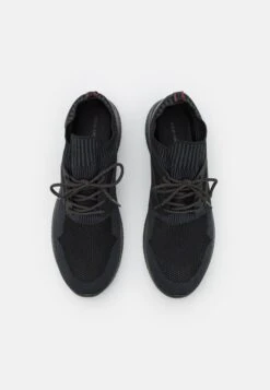 Pier One Zapatillas - Black 9 Pier One Zapatillas - Black -StepStyle 9b116cea09d744c9b0f8ba112133e171