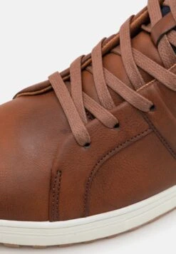 Pier One Zapatillas Altas - Cognac -StepStyle b72c2c26a41d4606a44be9f2efeae0dc