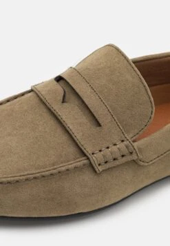 Pier One Unisex - Mocasines - Olive 11 Pier One Unisex - Mocasines - Olive -StepStyle b83ce5023459458684cd77d6054024cf