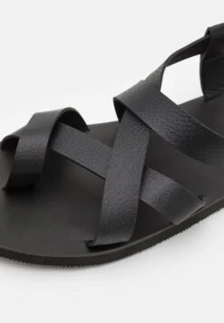Pier One Sandalias De Dedo - Black -StepStyle bfc9cb202a1044a7af0b0ffa2591ad7d