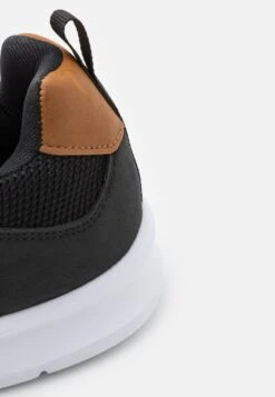 Pier One Zapatillas - Black -StepStyle c27a38d4731b4862bd351e1d2e7f997b