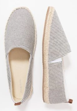 Pier One Rena Espadrille Unisex - Alpargatas - White/Blue -StepStyle cf36b3a120304b8ca2a7c4aab8305f1b