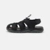 Pier One Leather - Sandalias De Senderismo - Black