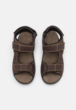 Pier One Sandalias De Senderismo - Brown -StepStyle e1aeea2063774b29a840dff8680d5e1e
