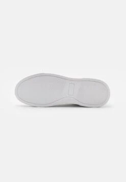 Pier One Unisex - Zapatillas - White -StepStyle e2a5a64afecd4f079860774a1a970a80