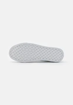 Pier One Unisex - Zapatillas - White 10 Pier One Unisex - Zapatillas - White -StepStyle fb9f1eb462204fa4af76aa2dd3442b50